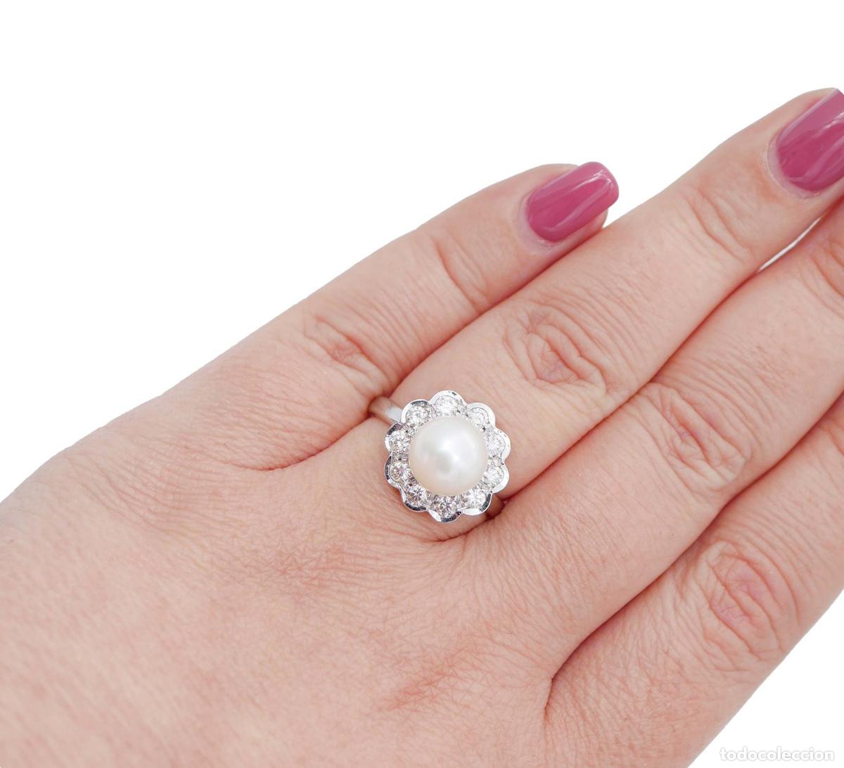 Joyeria: Anillo de oro blanco con perla y diamantes - Foto 2