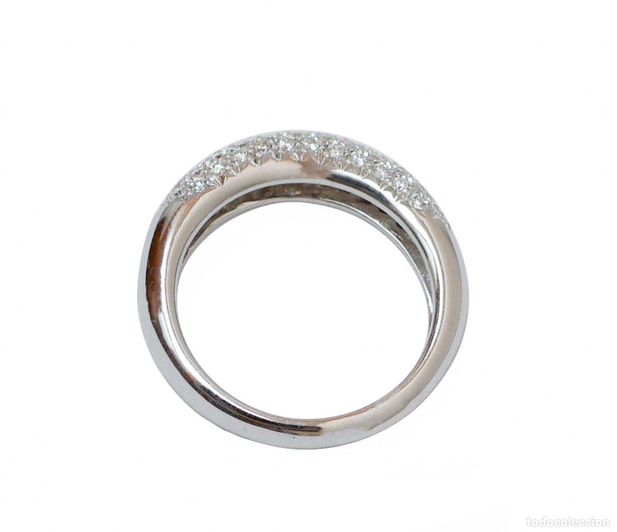 Joyeria: Anillo de oro blanco de 18 quilates con diamantes - Foto 2