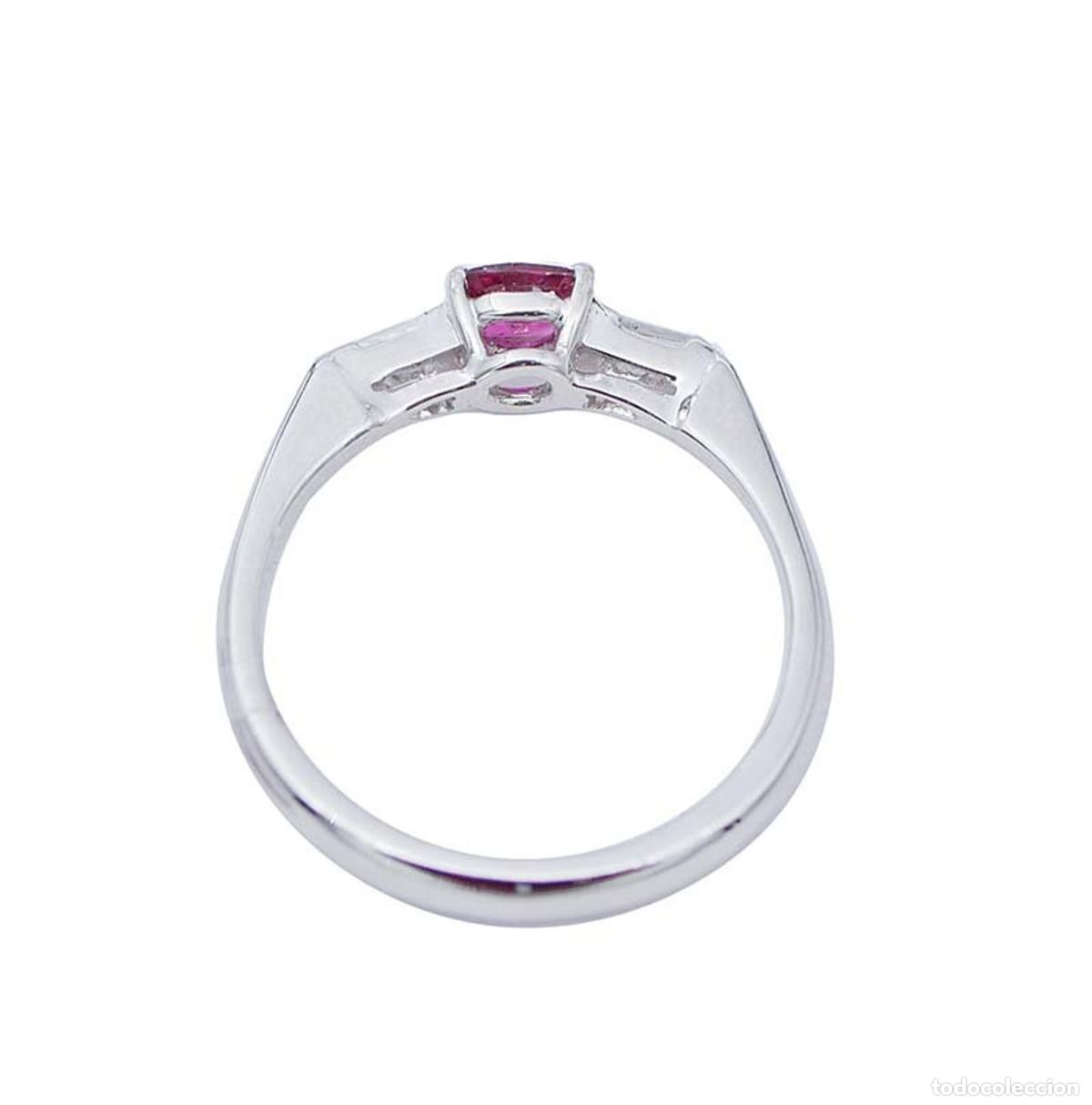 Joyeria: Anillo de oro blanco con rub&iacute; y diamantes - Foto 4