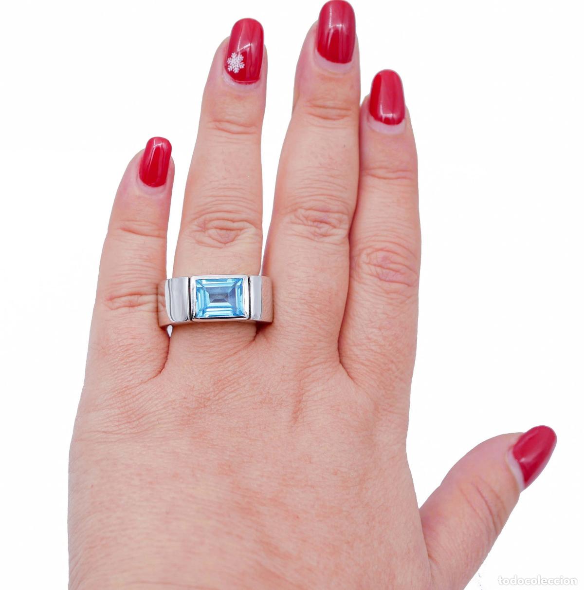 Joyeria: Anillo de oro blanco de 18 quilates con topacio azul - Foto 4