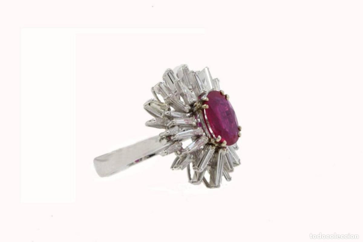 Joyeria: Anillo de moda artesanal con diamantes, oro blanco y rub&iacute; - Foto 4