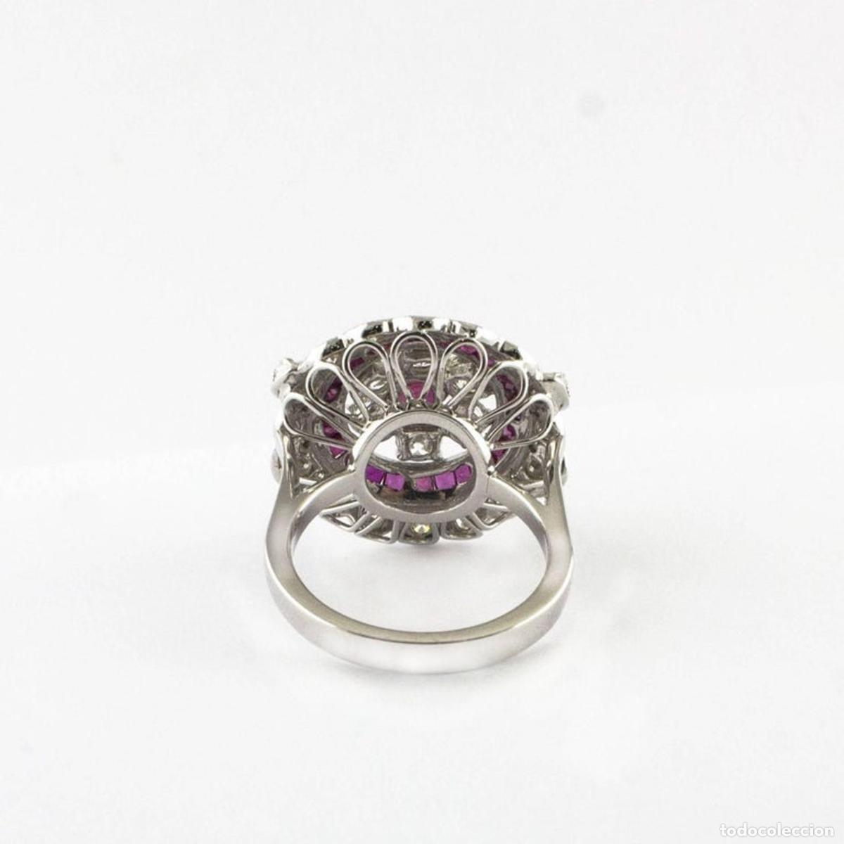Joyeria: Anillo de c&oacute;ctel circular de oro blanco con rub&iacute; y diamante - Foto 3