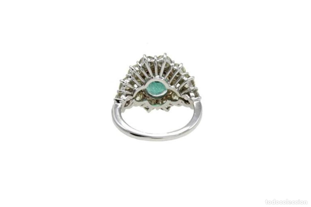 Joyeria: Anillo de oro con esmeralda y diamantes - Foto 3
