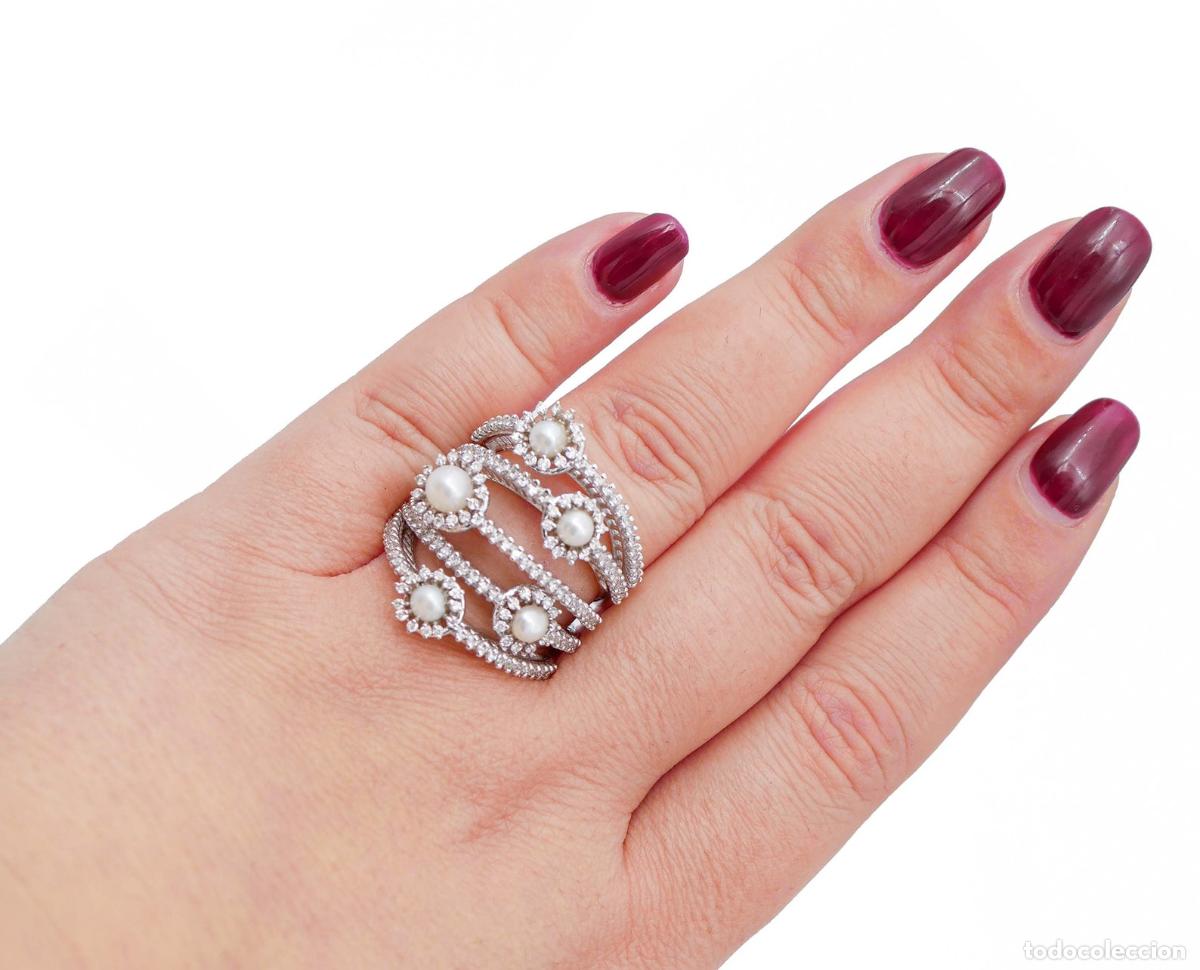 Joyeria: Anillo de oro blanco de 18 quilates con diamantes y perlas - Foto 4