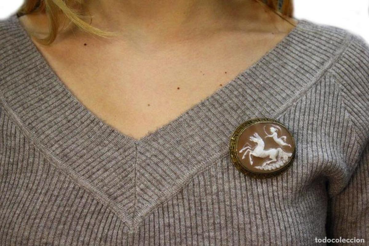 Joyeria: Broche de oro con camafeo - Foto 2