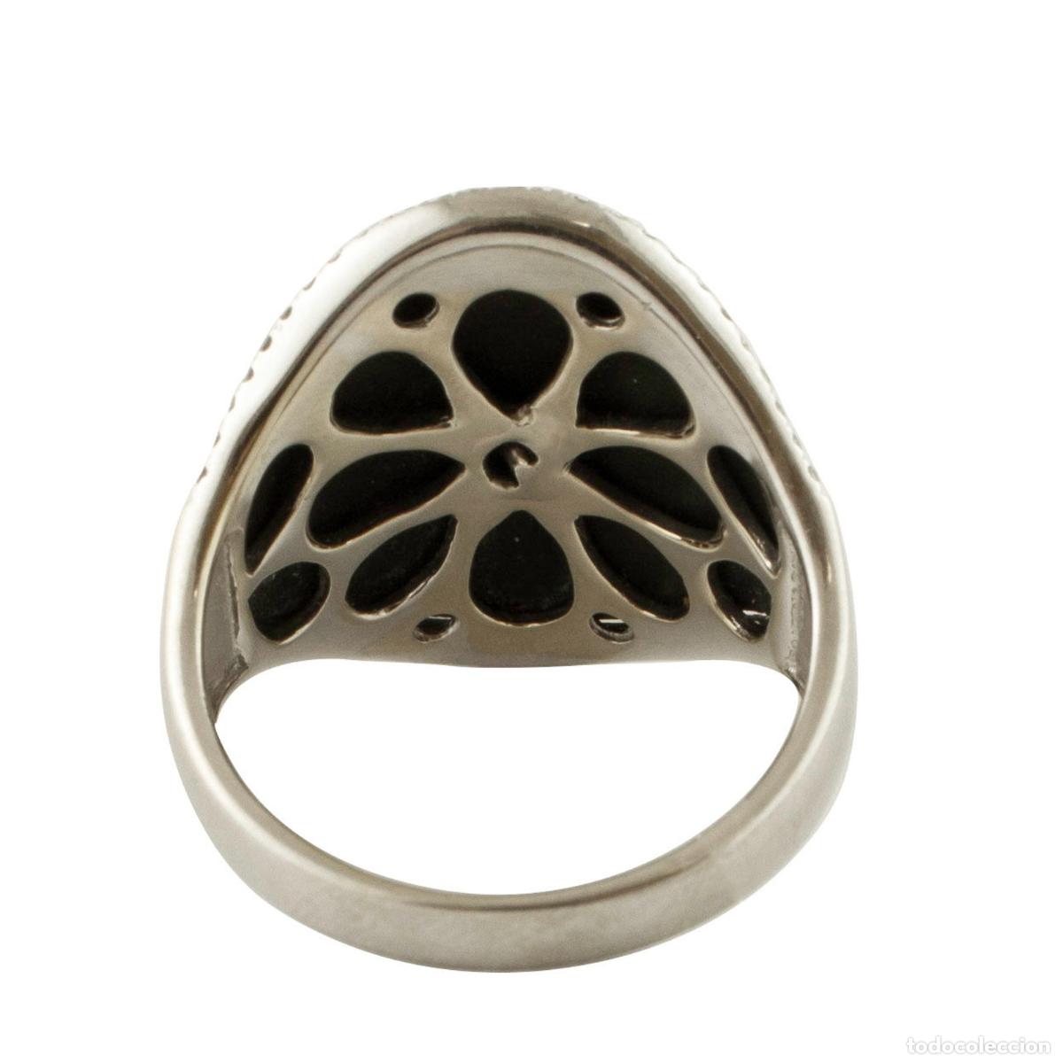 Joyeria: Anillo de oro blanco de 18 quilates con diamantes y &oacute;nix - Foto 3