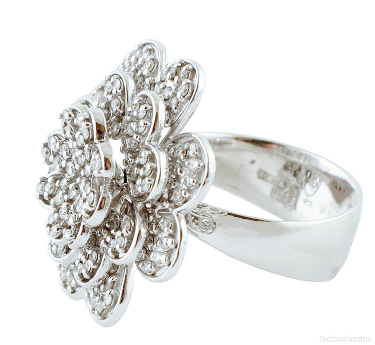 Joyeria: Anillo de diamantes con flores - Foto 5