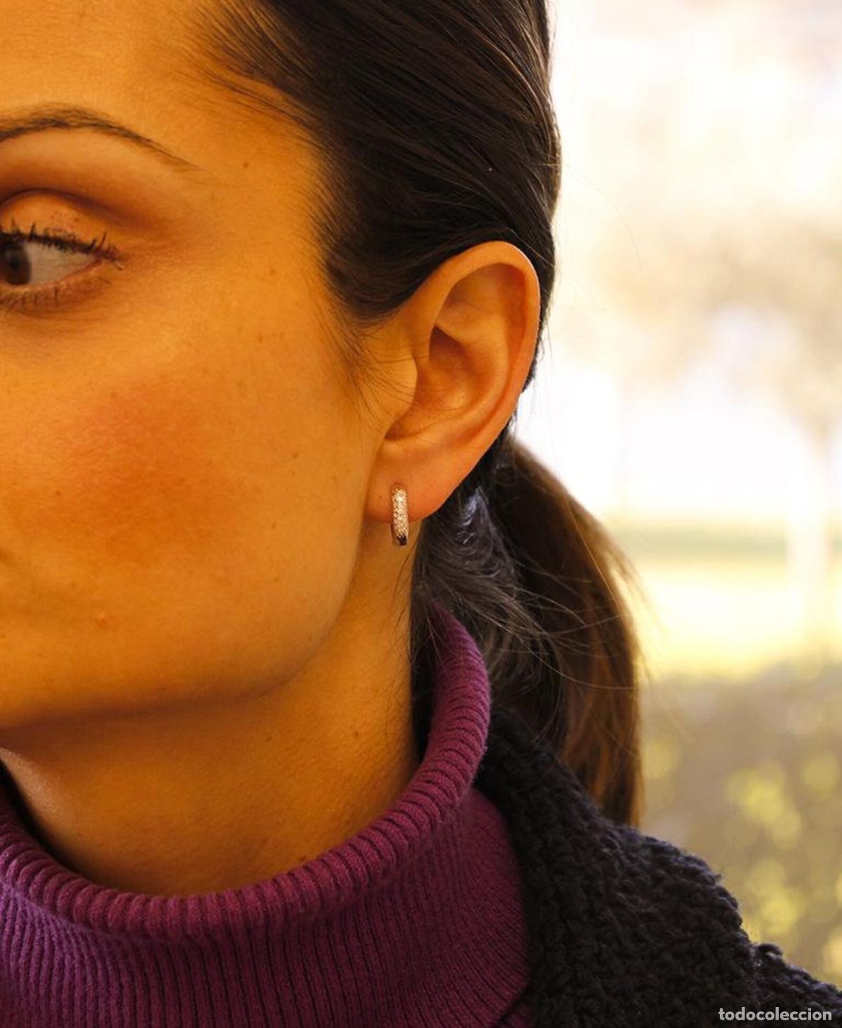 Joyeria: Pendientes de aro con diamantes en oro blanco de 18 quilates - Foto 3