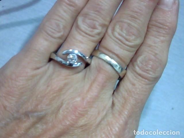 Joyeria: anillo oro blanco 18 kts con diamante - Foto 2