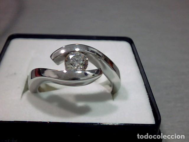 Joyeria: anillo oro blanco 18 kts con diamante - Foto 8