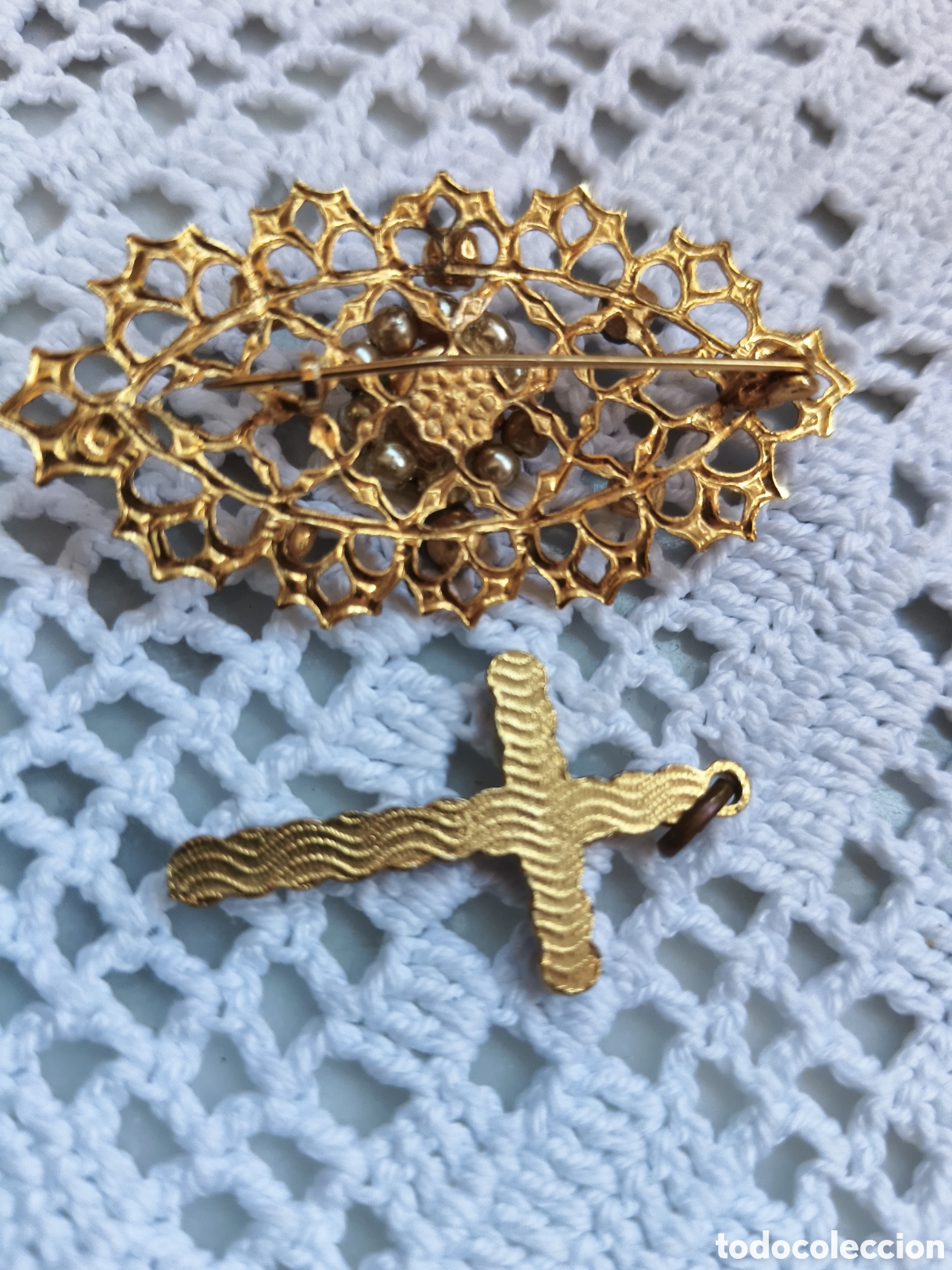 Joyeria: Cruz y broche con s&iacute;mil zafiros - Foto 4