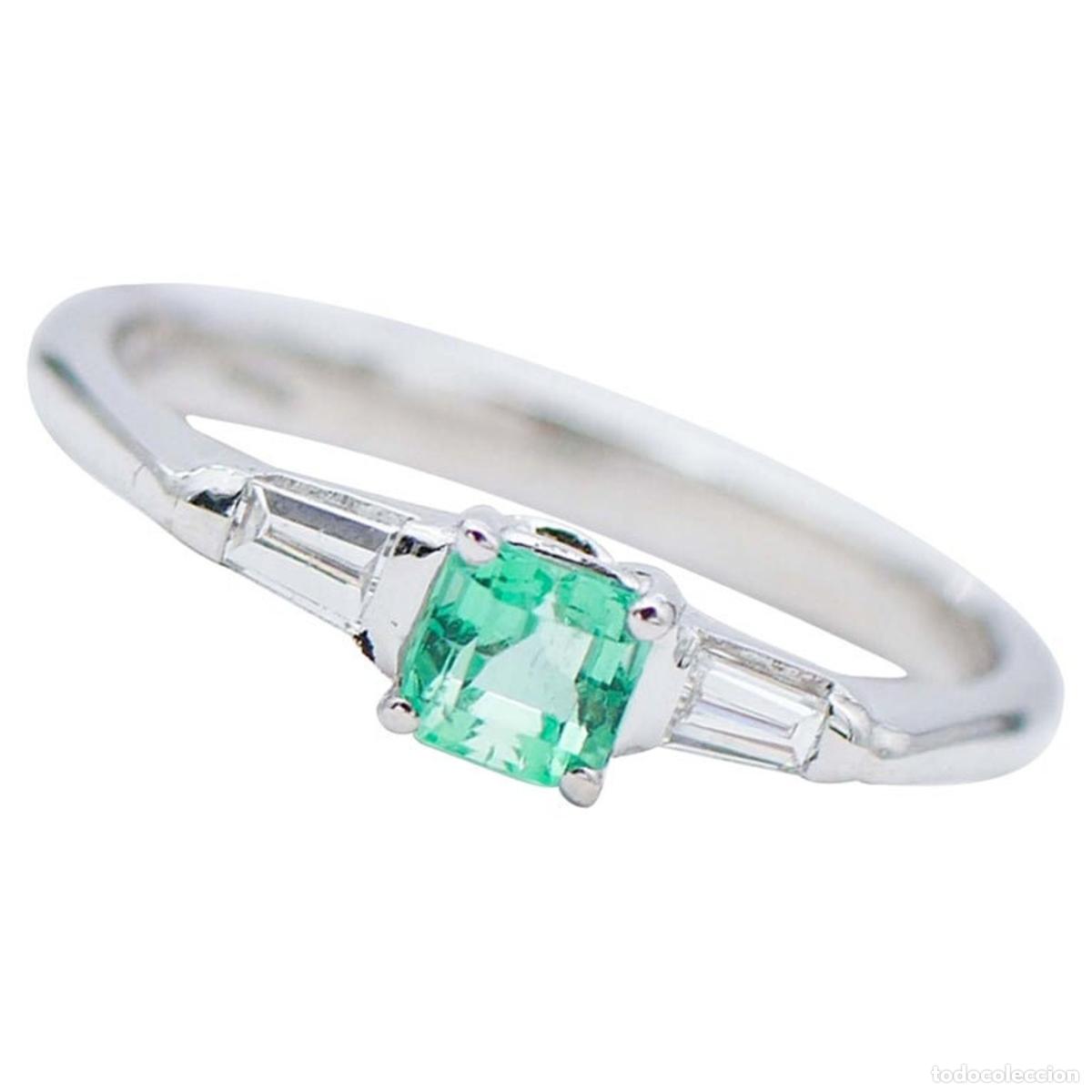 Joyeria: Anillo de oro blanco con esmeralda y diamantes - Foto 1