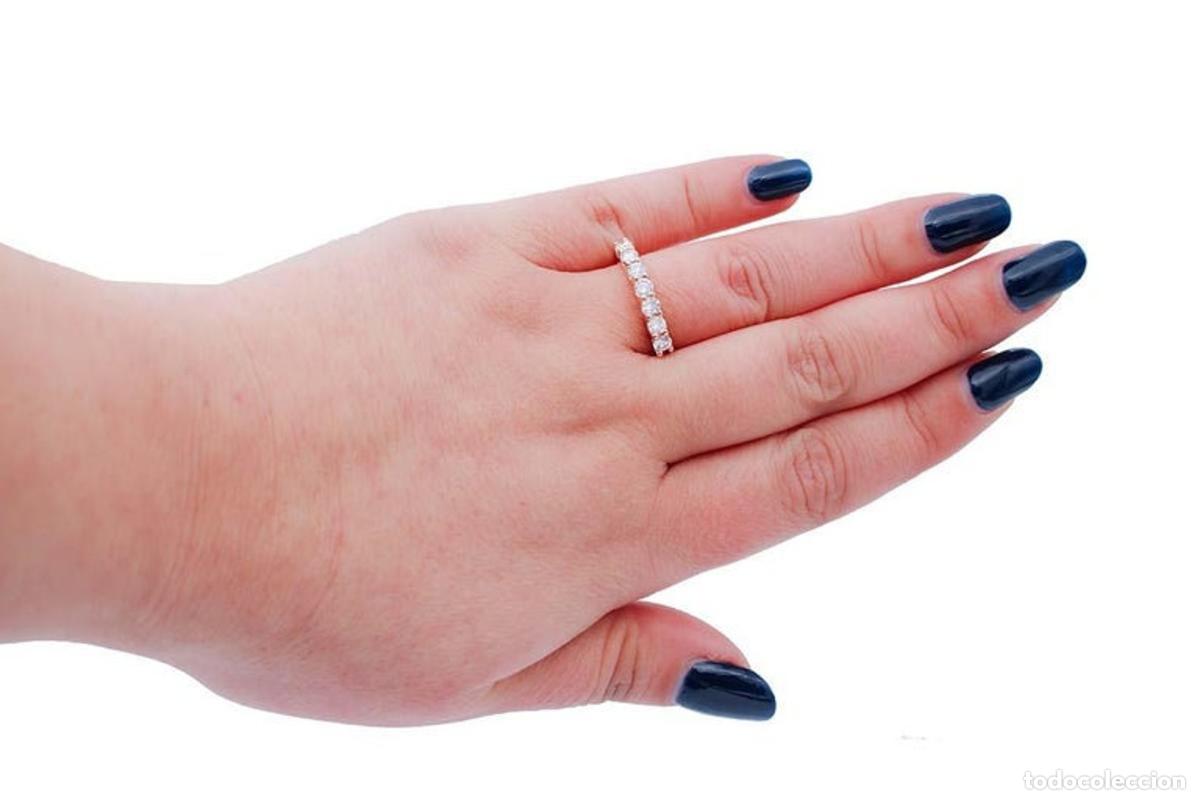 Joyeria: Anillo de compromiso de oro rosa de 18 quilates con diamantes - Foto 6