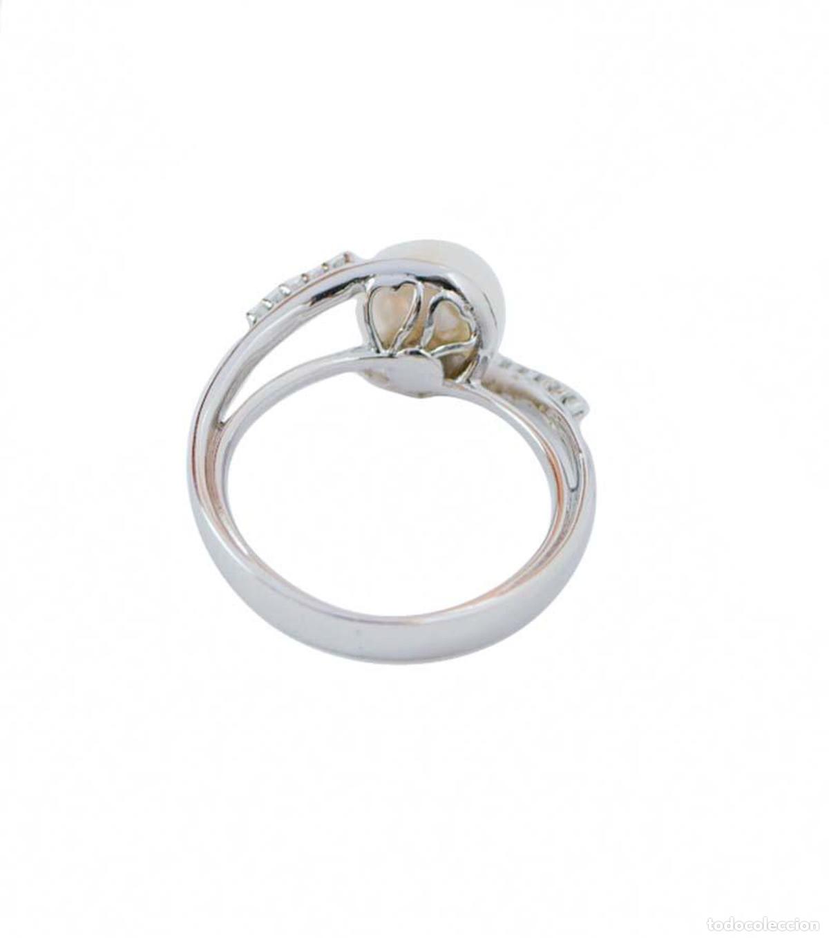 Joyeria: Anillo de oro blanco de 18 quilates con perla y diamantes - Foto 4