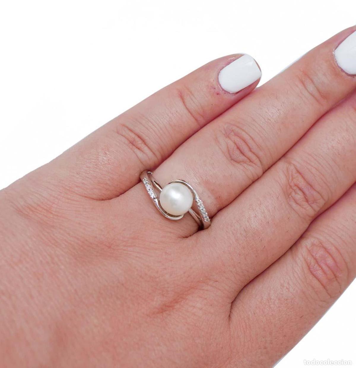 Joyeria: Anillo de oro blanco de 18 quilates con perla y diamantes - Foto 5