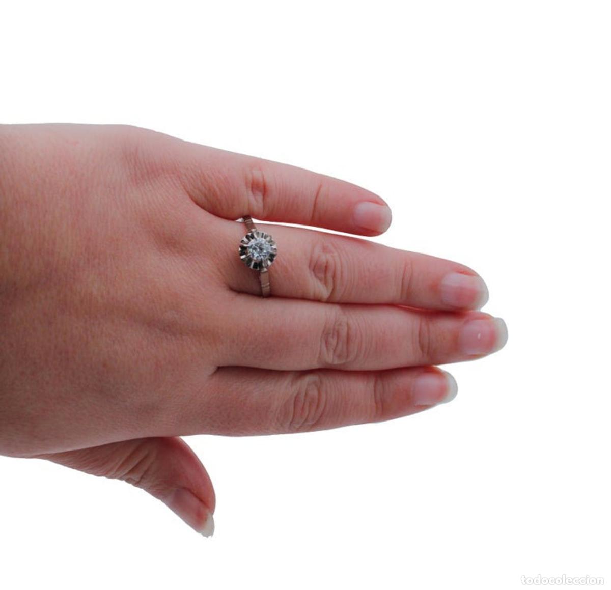 Joyeria: Anillo de oro blanco de 18 quilates con diamantes - Foto 10