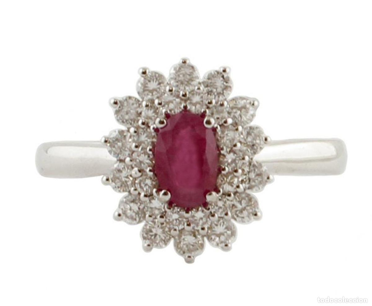 Joyeria: Anillo de compromiso de oro blanco de 18 quilates con rub&iacute; y diamantes - Foto 1