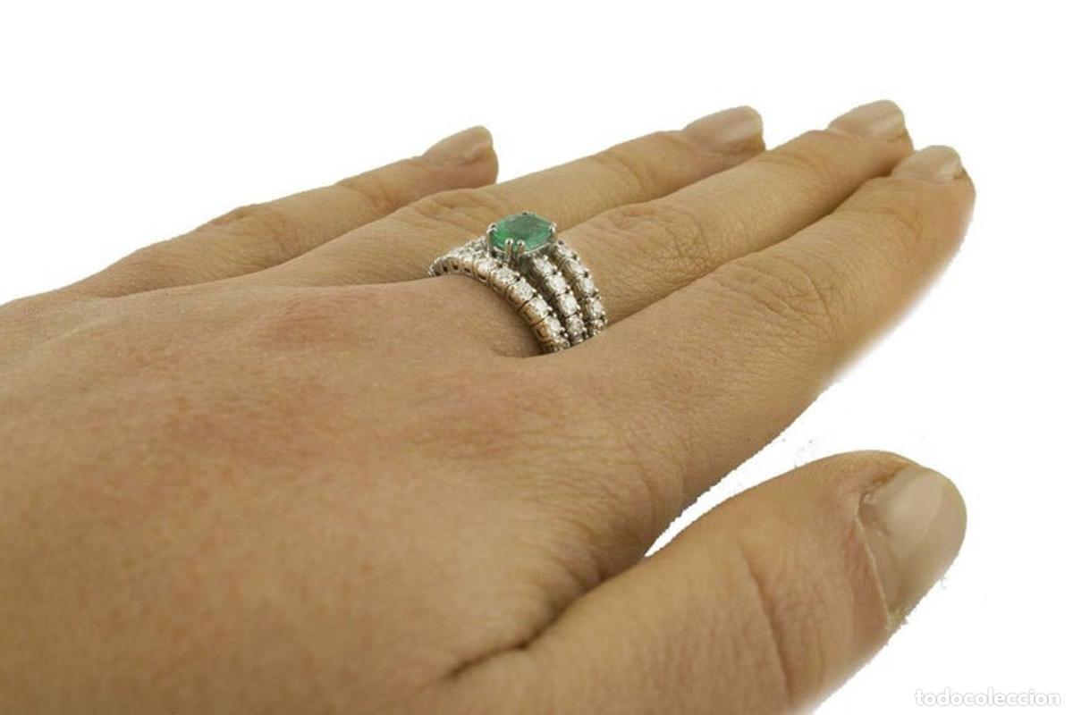 Joyeria: Anillo de compromiso de oro blanco con diamantes y esmeralda - Foto 12