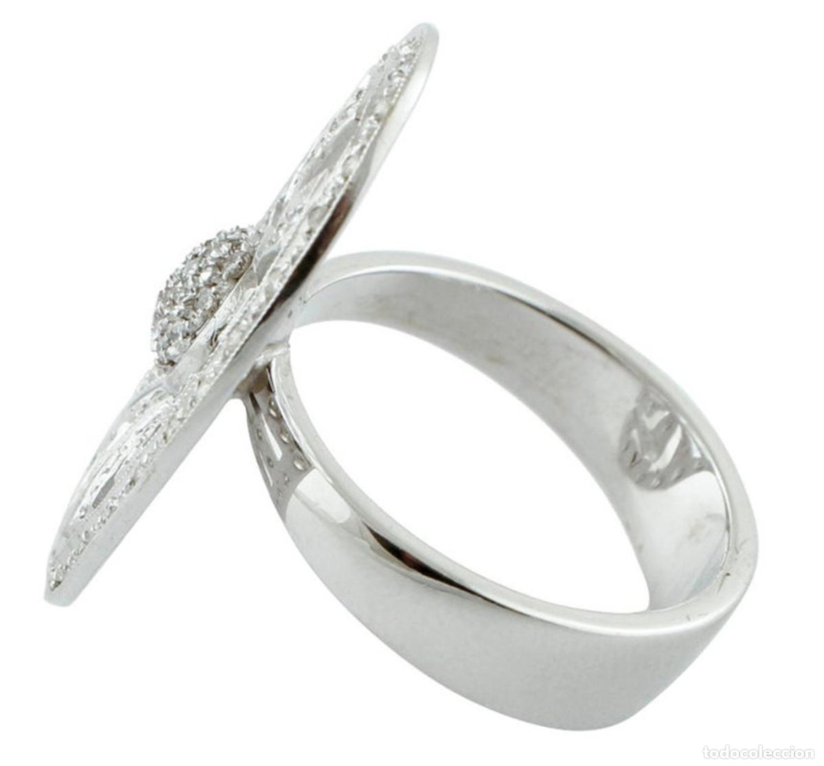 Joyeria: Anillo de moda de oro blanco de 18 quilates con diamantes blancos - Foto 2