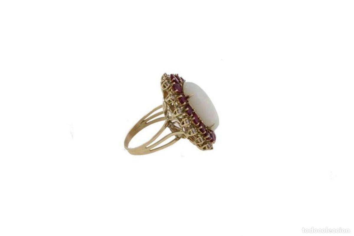 Joyeria: Anillo de oro con diamantes, rub&iacute;es y &oacute;palos - Foto 6