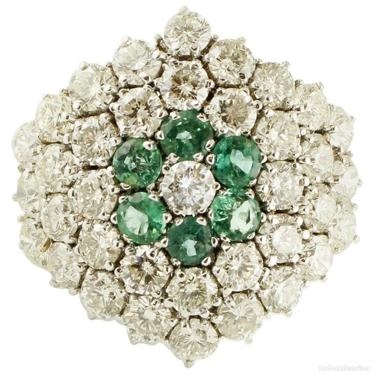 Joyeria: Anillo de oro blanco con diamantes y flor de esmeralda - Foto 1
