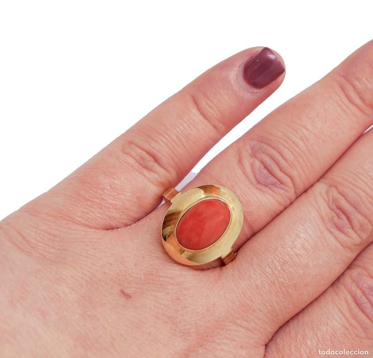 Joyeria: Anillo de coral en oro amarillo de 18 quilates - Foto 2