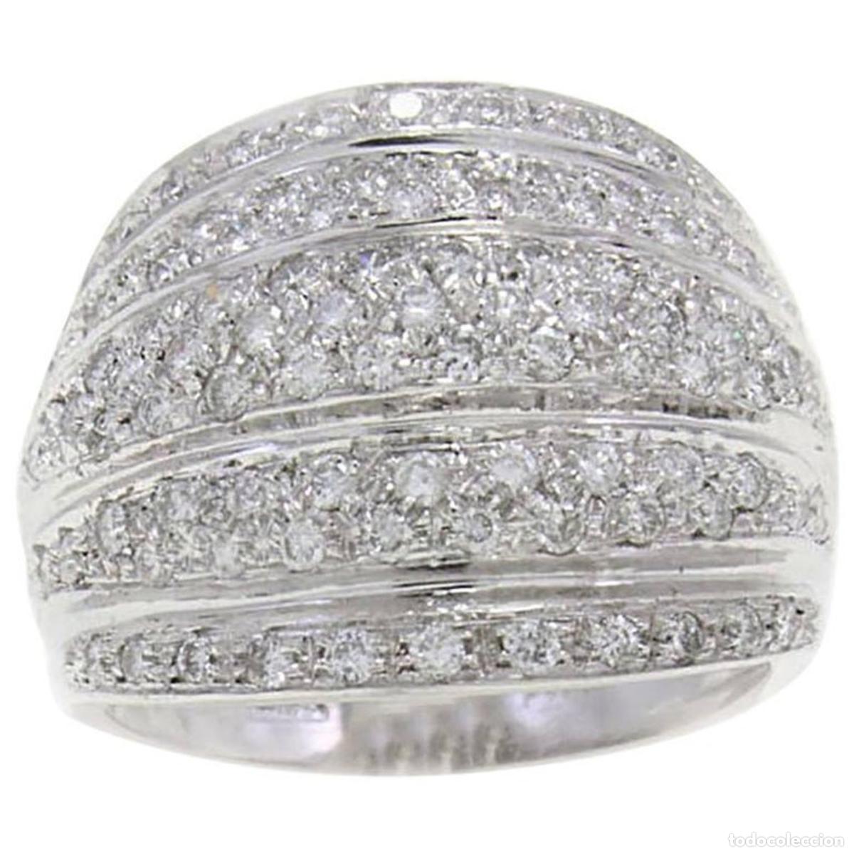 Joyeria: Anillo de oro de 18 kt con diamantes y c&uacute;pula - Foto 1