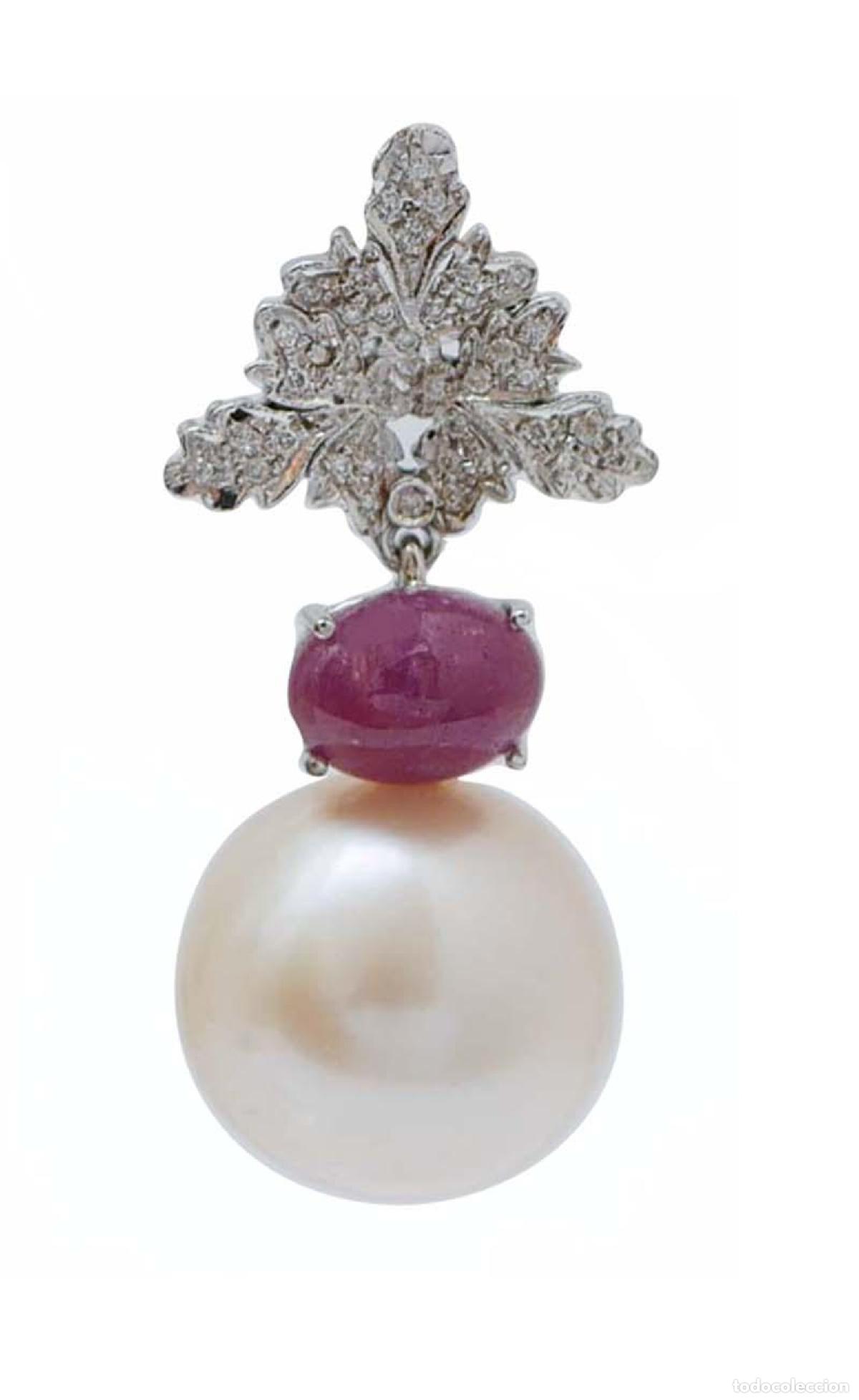 Joyeria: Pendientes de oro blanco con perlas blancas, rub&iacute;es y diamantes - Foto 5