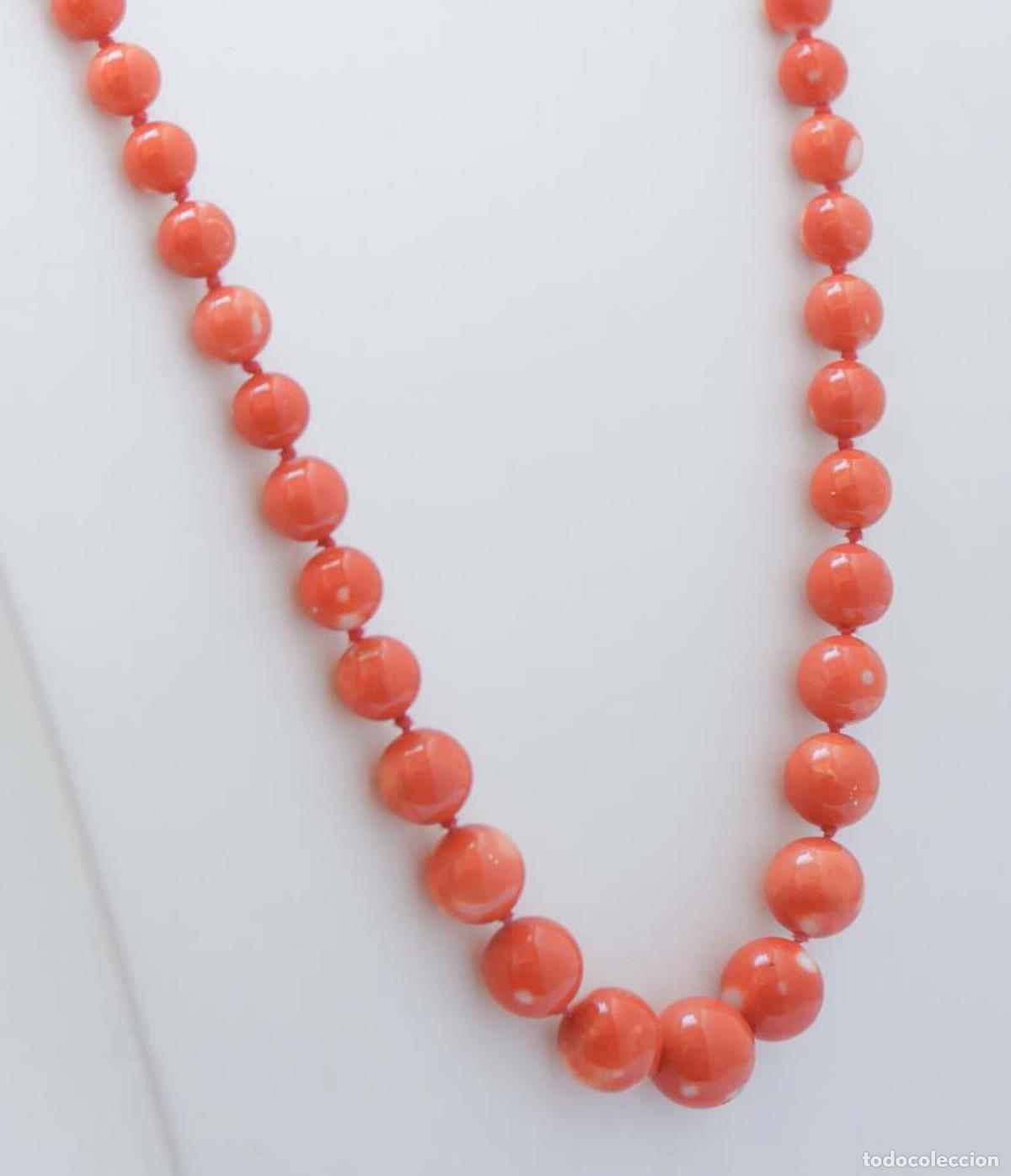 Joyeria: Collar de coral y oro amarillo de 18 quilates - Foto 4