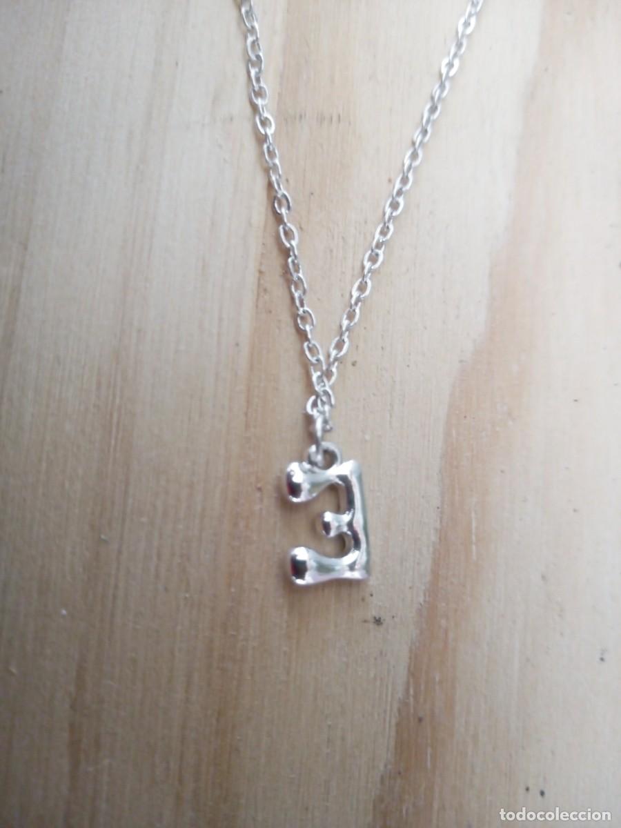 Joyeria: BONITO COLGANTE Y CADENA . ( LETRA. E. ) - Foto 6