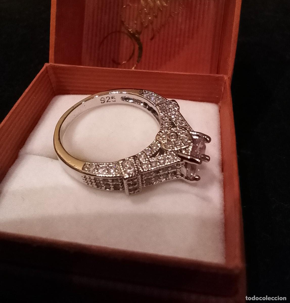 Joyeria: Sofisticado Anillo Vintage de Plata de Ley con Strass - Foto 4