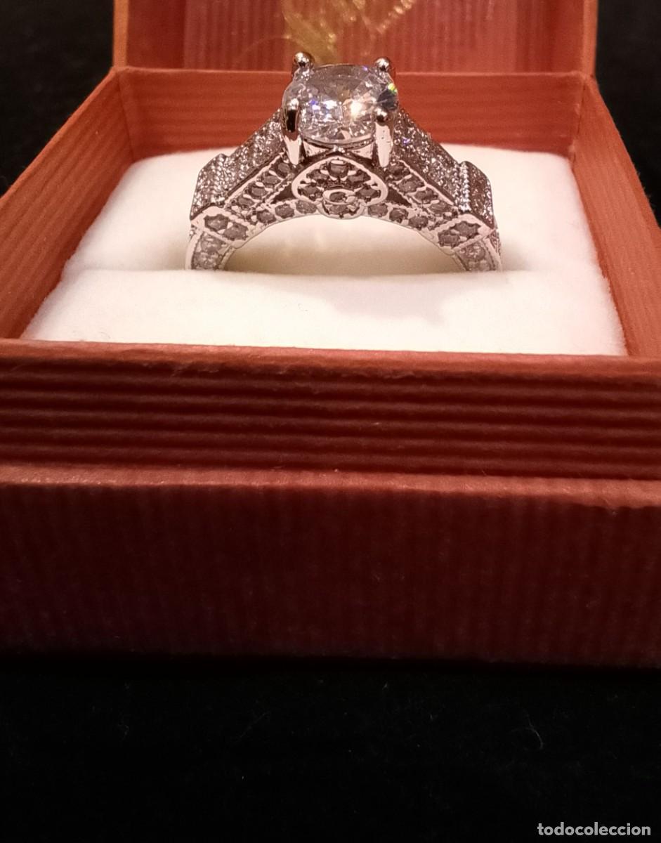 Joyeria: Sofisticado Anillo Vintage de Plata de Ley con Strass - Foto 1