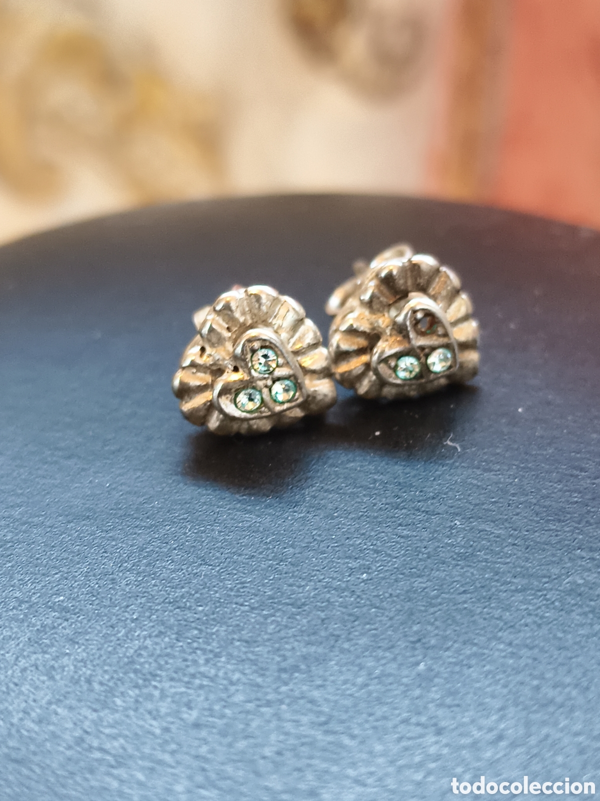 Joyeria: Antiguos pendientes de plata en forma de coraz&oacute;n con peque&ntilde;os cristales - Foto 1