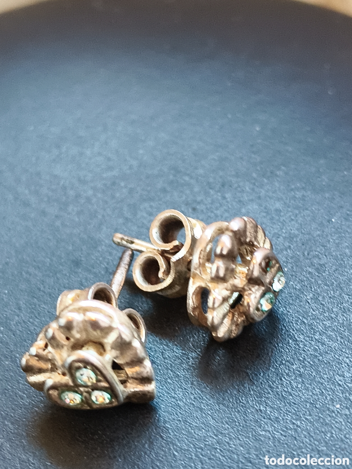 Joyeria: Antiguos pendientes de plata en forma de coraz&oacute;n con peque&ntilde;os cristales - Foto 2