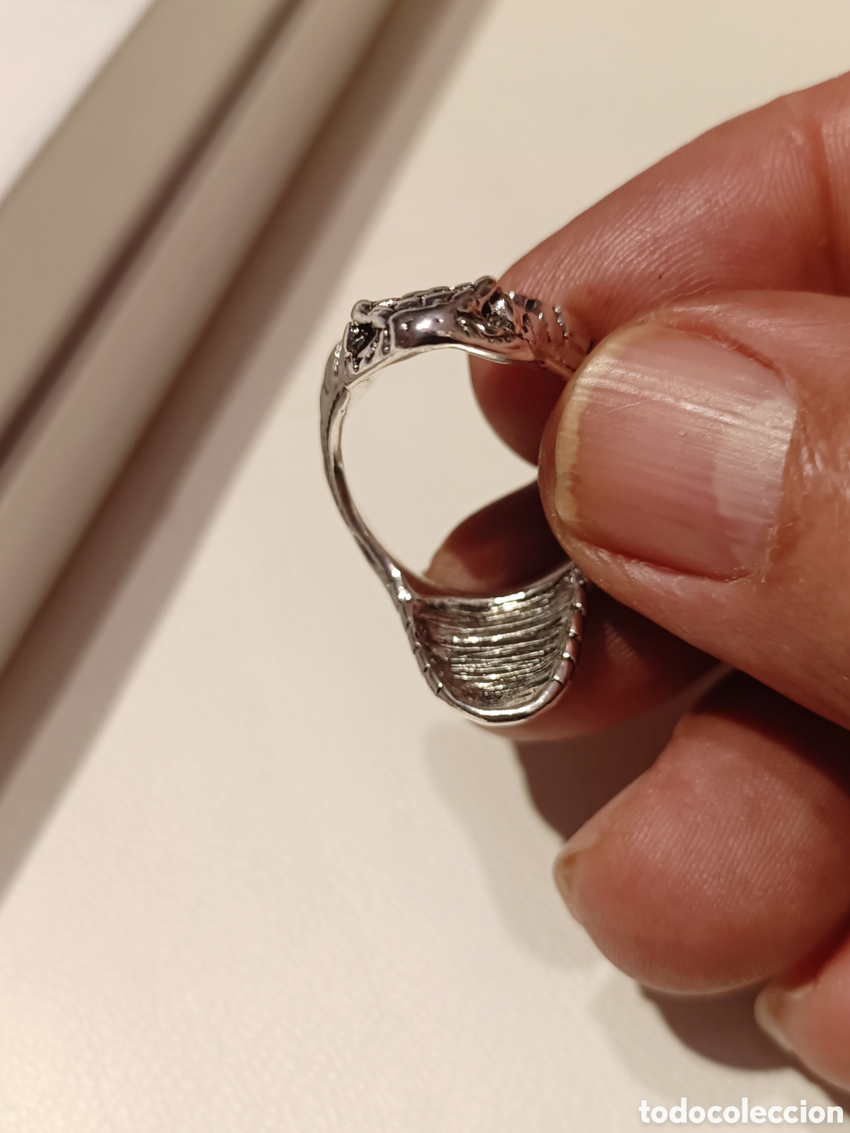 Joyeria: Anillo Acero Tallado - Foto 2