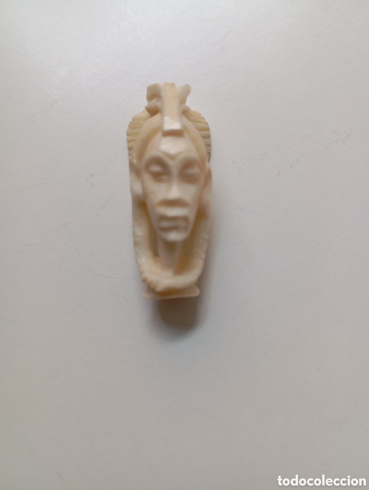Joyeria: Colgante en marfil&rdquo;Busto&rdquo;. - Foto 1