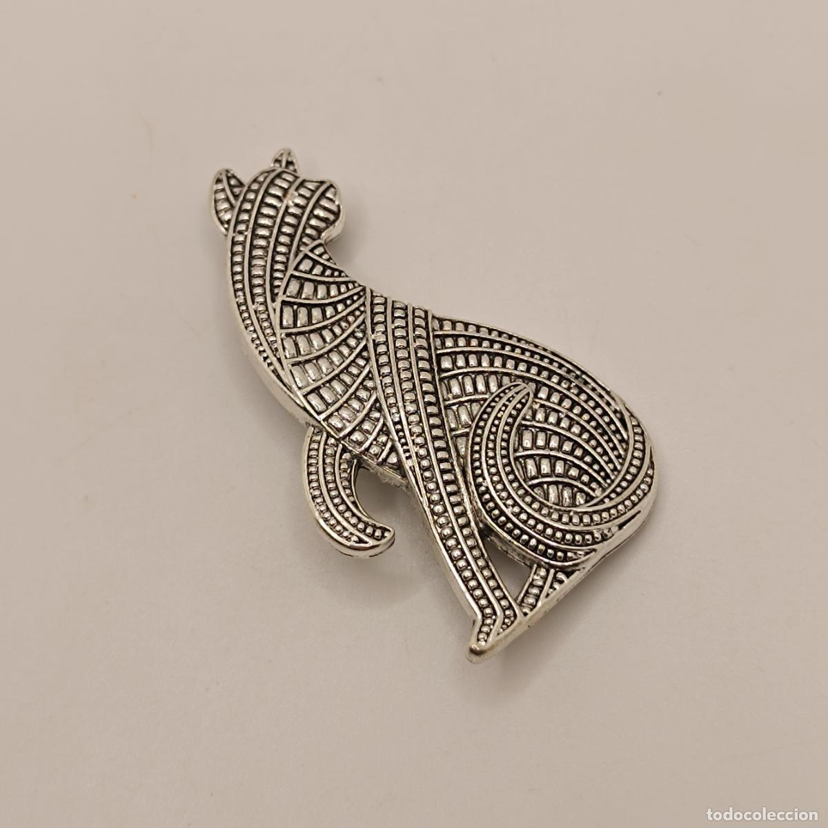 Joyeria: Original broche de gato con texturas y acabados en plata. - Foto 2