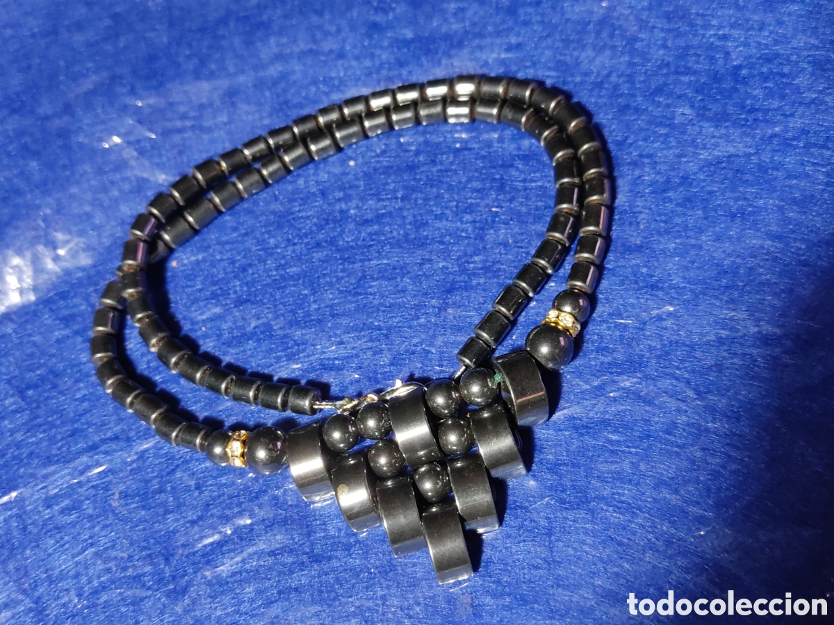 Joyeria: Collar & gargantilla de Hematita negra en forma triangular. - Foto 3