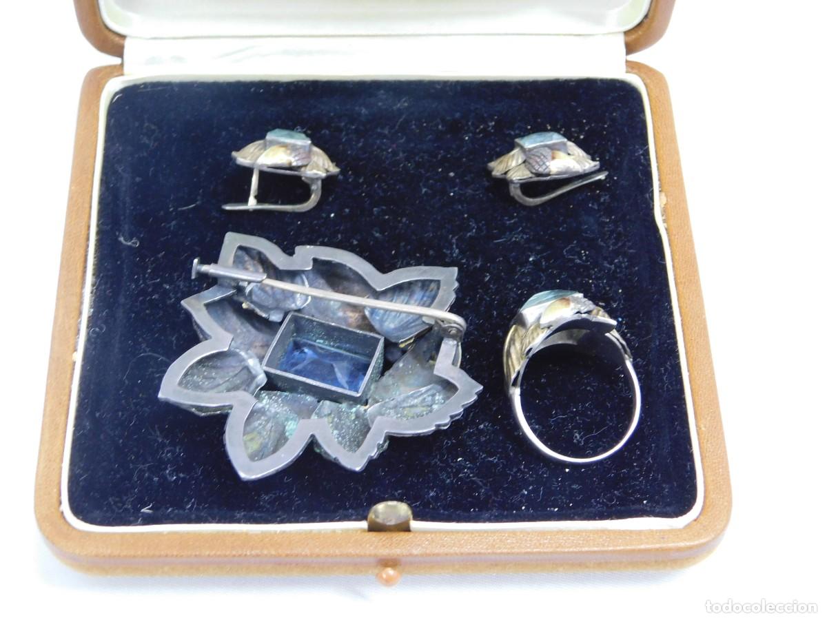 Joyeria: CONJUNTO DE BROCHE, PENDIENTES Y ANILLO DE PLATA - Foto 5