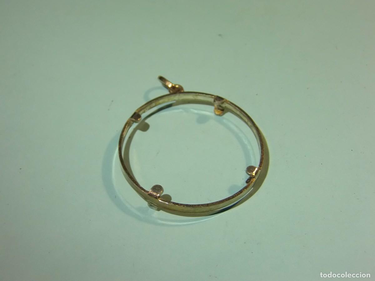 Joyeria: BISEL COLGANTE REDONDO CON CUATRO SUJECIONES (2 ROTAS). - Foto 1