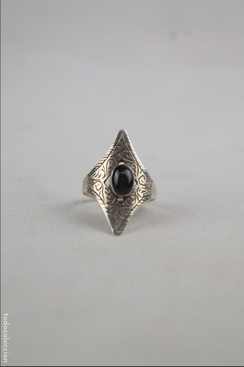 Joyeria: Anillo de plata con &oacute;nix en cabuj&oacute;n - Foto 1