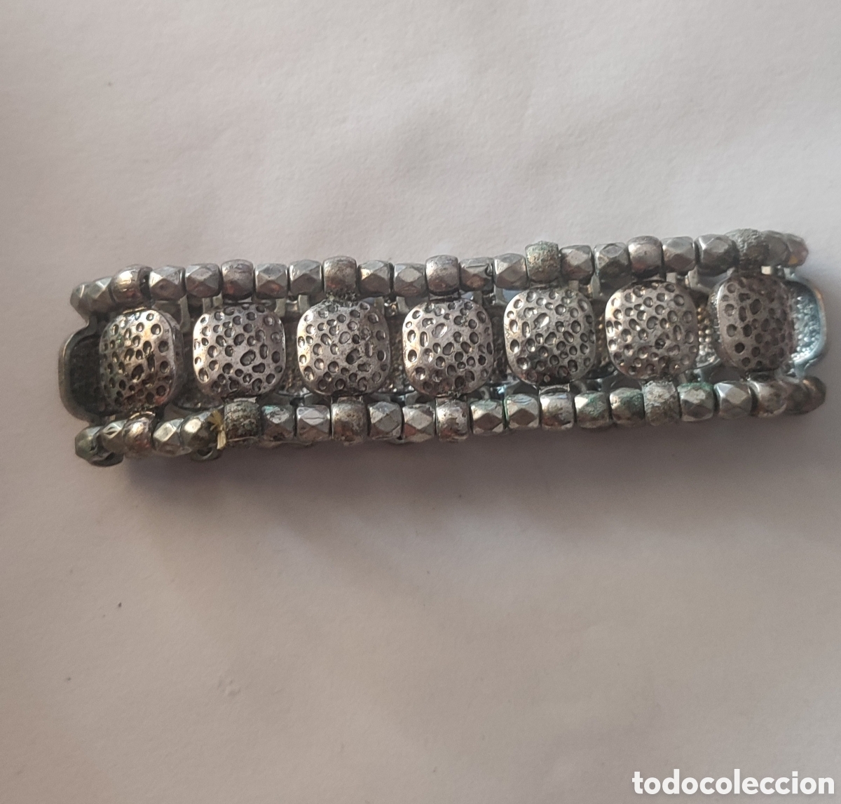 Joyeria: Pulsera plateada con figuras - Foto 2