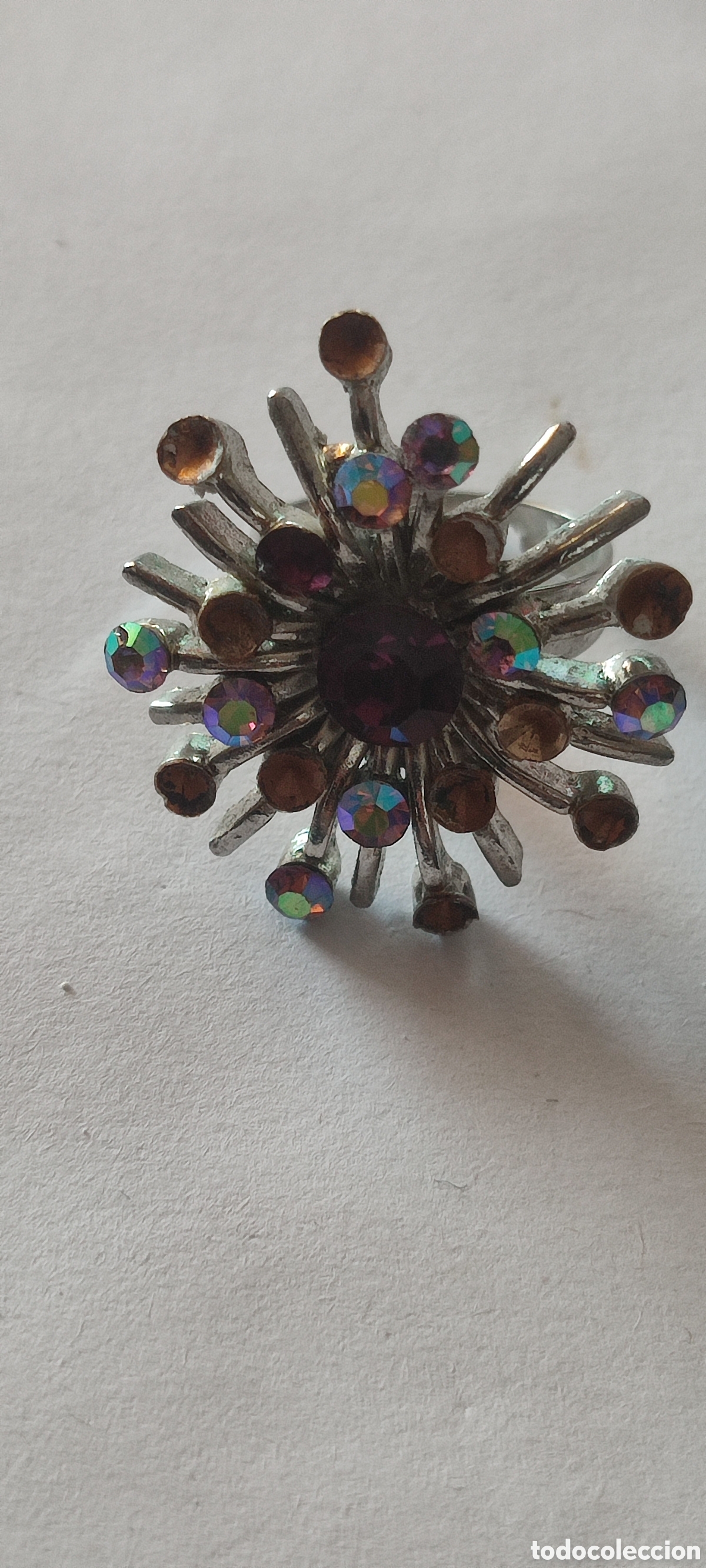 Joyeria: Anillo plateado con piedras moradas y marrones - Foto 1