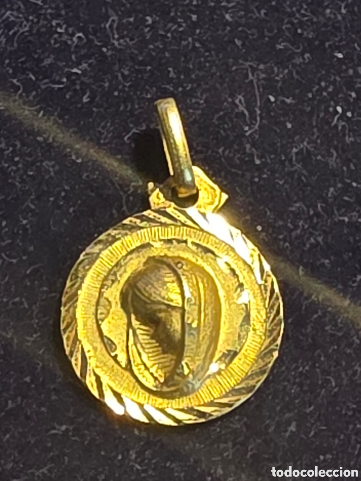Joyeria: Medalla 18 kl. Comuniones Virgen ni&ntilde;a - Foto 1