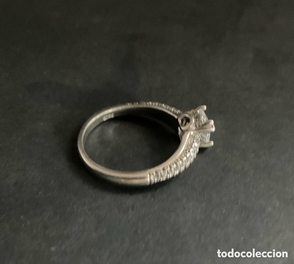 Joyeria: Anillo de plata 925 con piedras transparentes - Foto 2