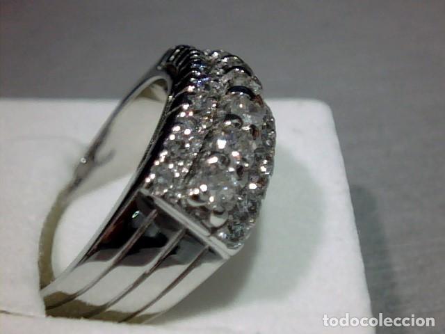 Joyeria: anillo oro blanco 18 kts con diamantes - Foto 3