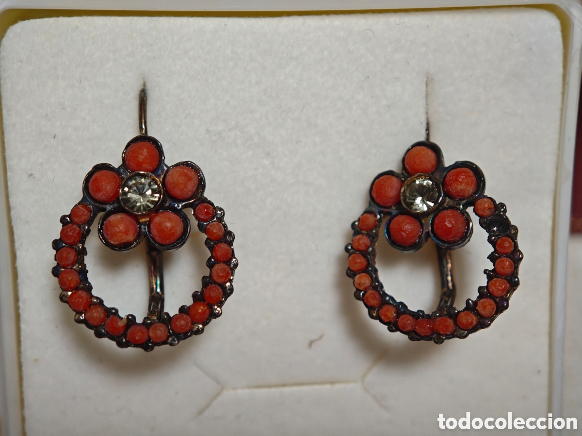 Joyeria: pendientes en plata rojiza y corales - Foto 1