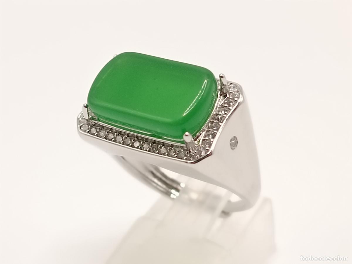 Joyeria: Sofisticado anillo de lujo chapado en plata con jade creado engastado en garras - Foto 4