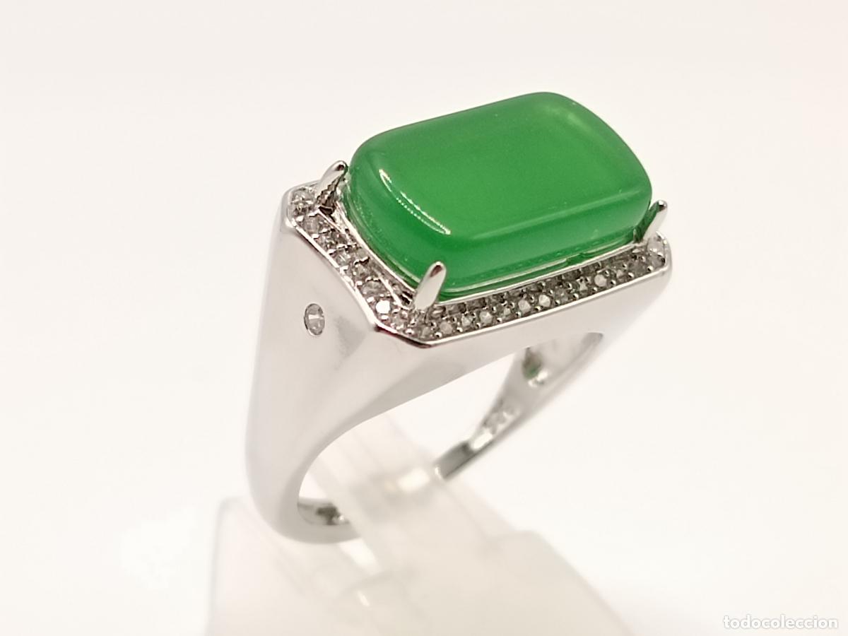 Joyeria: Sofisticado anillo de lujo chapado en plata con jade creado engastado en garras - Foto 1