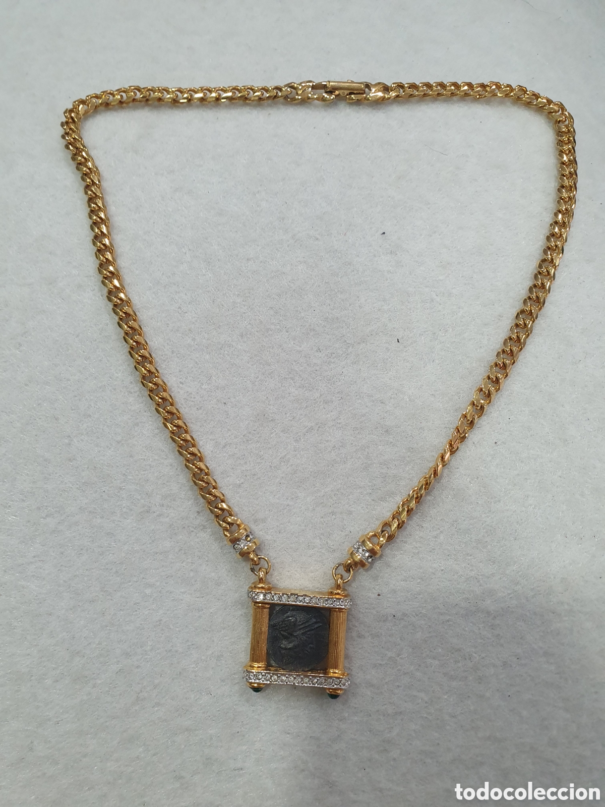 Joyeria: Gargantilla dorada con moneda. (L67) - Foto 1